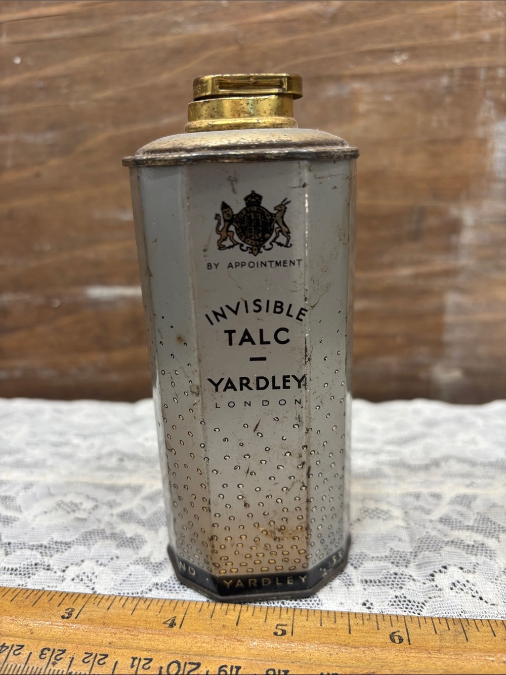 Yardley Invisible Talc - White and Gold Scented Body Powder Vintage
